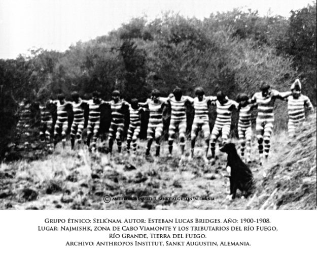 Jóvenes Selk nam en ceremonia del Hain