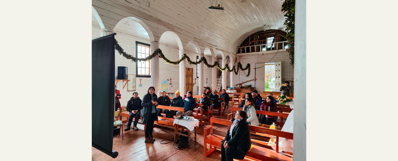 interior_iglesia_de_detif